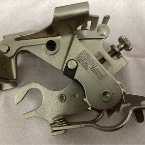 Niiken Japan Vintage Ruffler Foot Attachment for Singer Sewing Machine